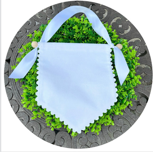 Pique Pennant Banner